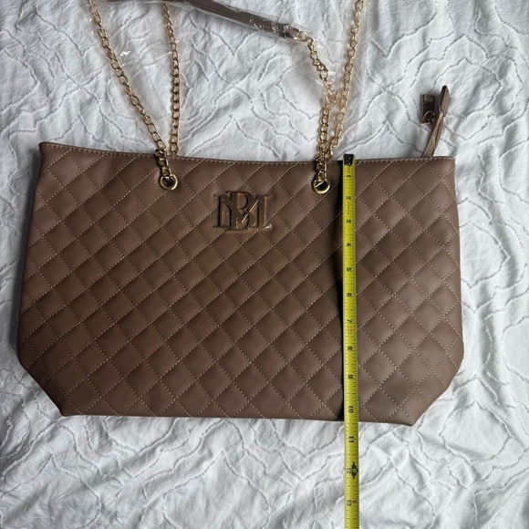 Badgley Mischka Tan Brown Quilted Tote Bag Gold Detail Vegan Leather Zipper - Picture 8 of 8